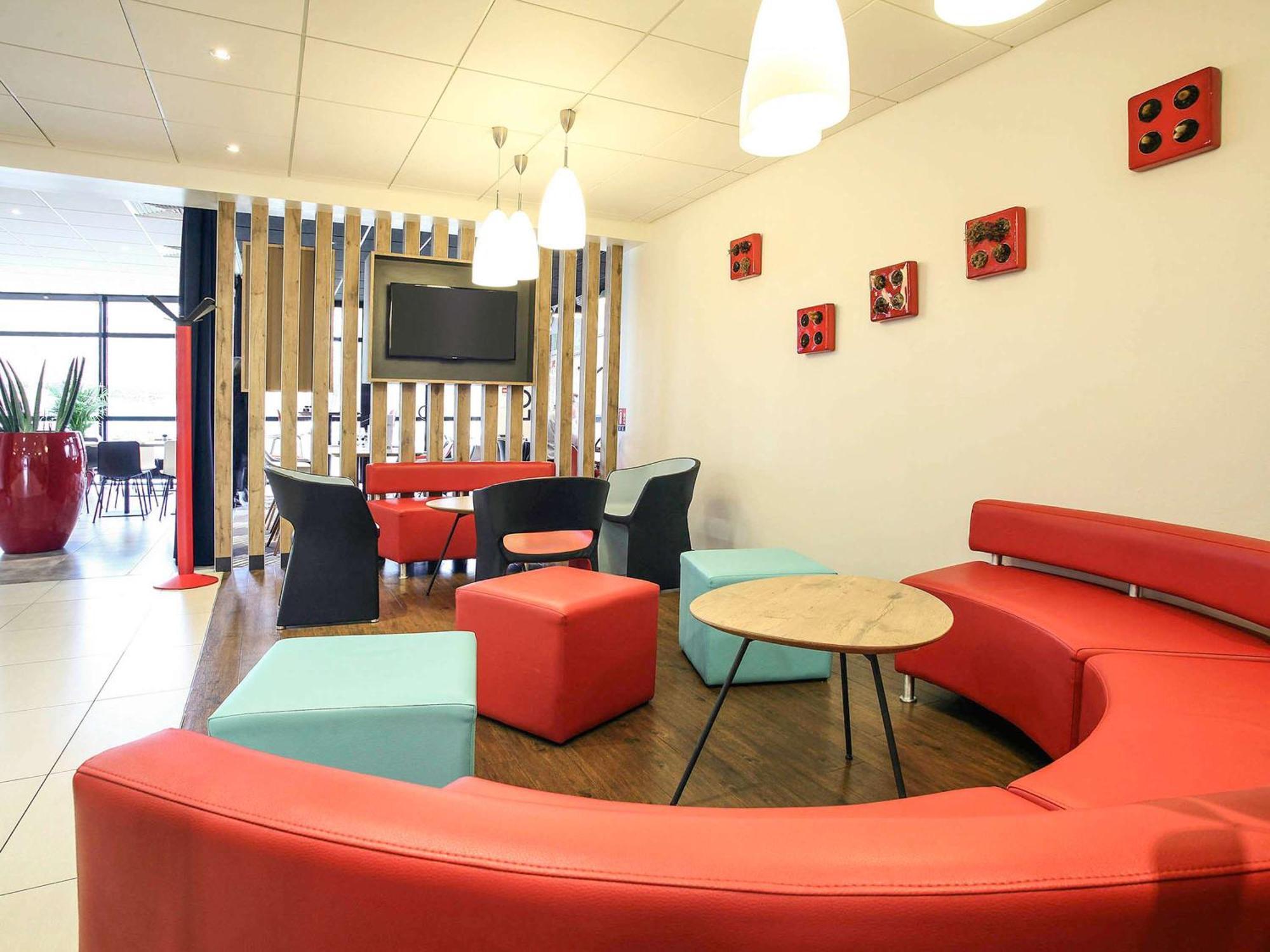 Ibis Nancy-Brabois Hotel Vandoeuvre-les-Nancy Exterior photo
